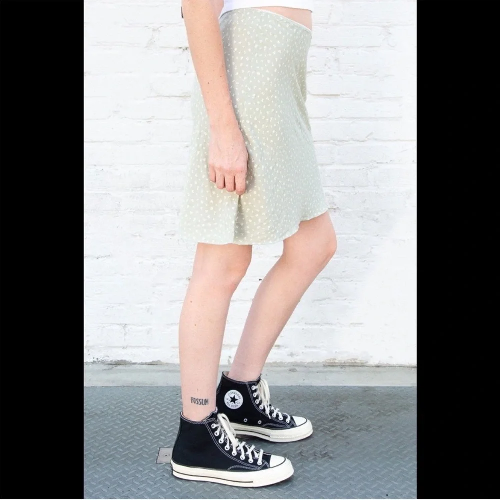 Brandy Melville Sephira Floral Skirt